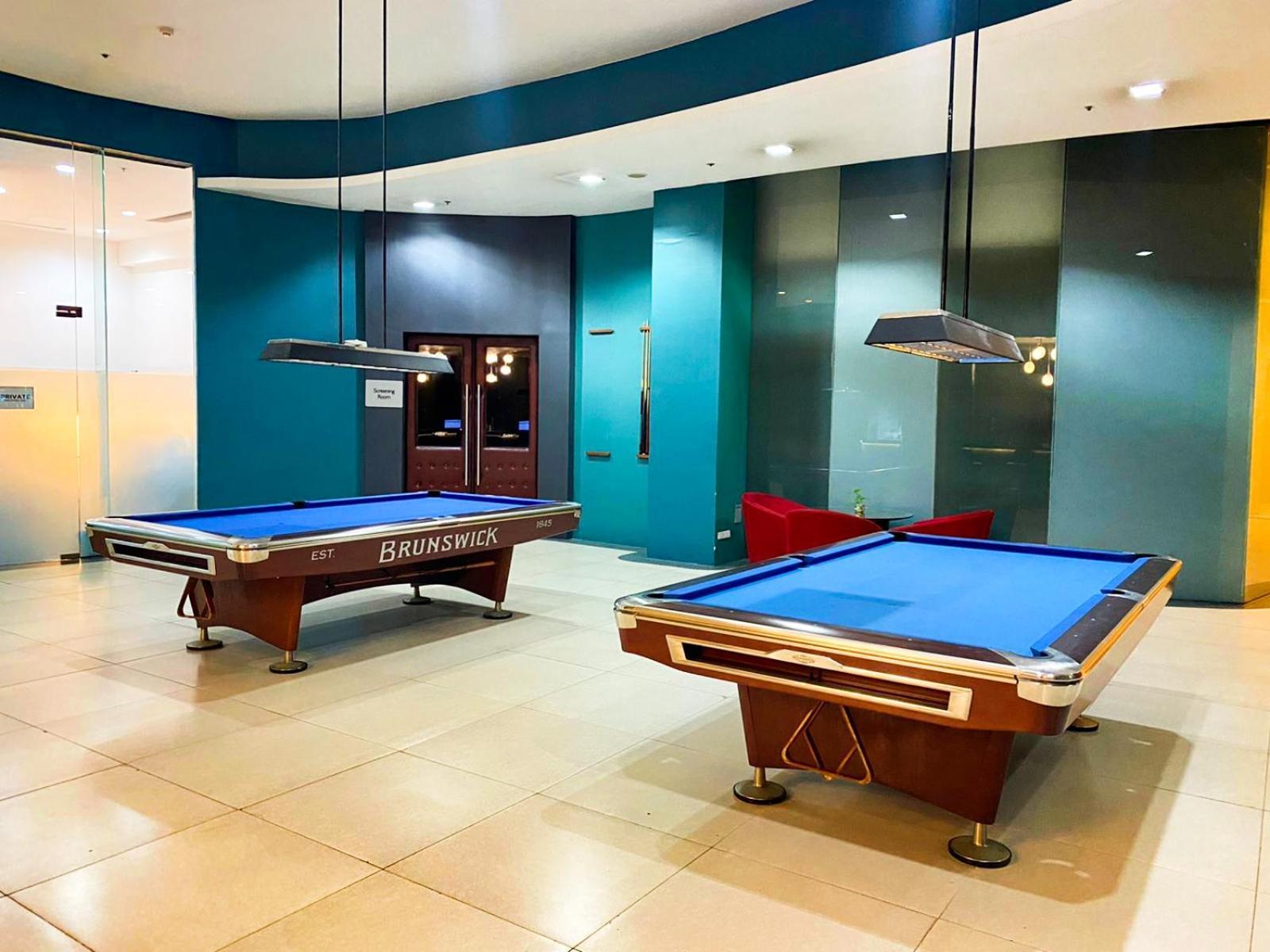 The Alpha Suites Makati City Екстериор снимка
