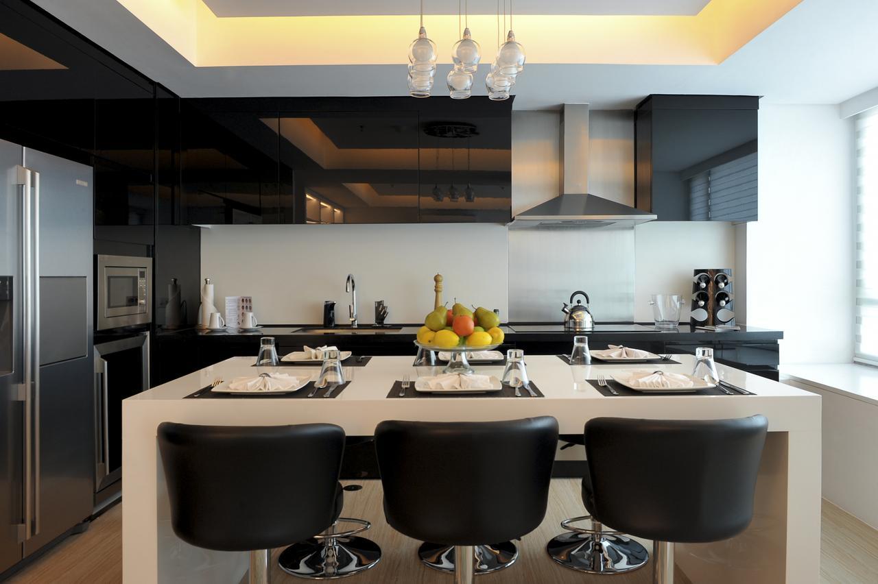 The Alpha Suites Makati City Екстериор снимка