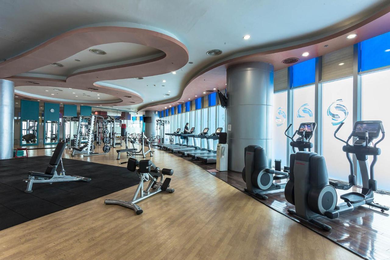 The Alpha Suites Makati City Екстериор снимка