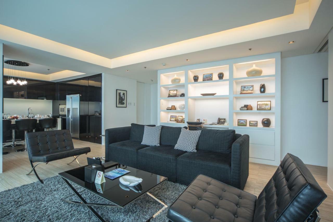 The Alpha Suites Makati City Екстериор снимка