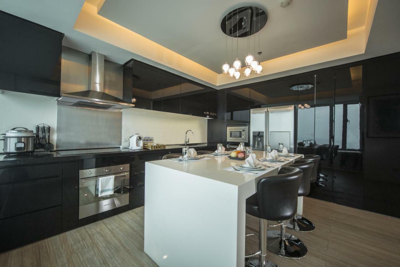 The Alpha Suites Makati City Екстериор снимка